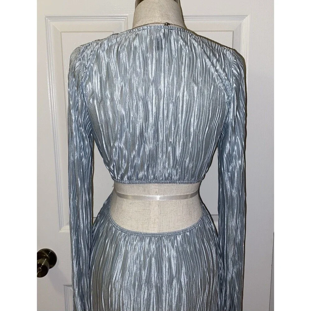 FOREVER 21 BlueMetallic Pleated Ring Cutout V-Neck Maxi Dress XL